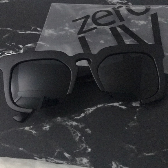 NEW AVANT GARDE BLACK MATTE SUNGLASSES SHADES - Picture 3 of 6